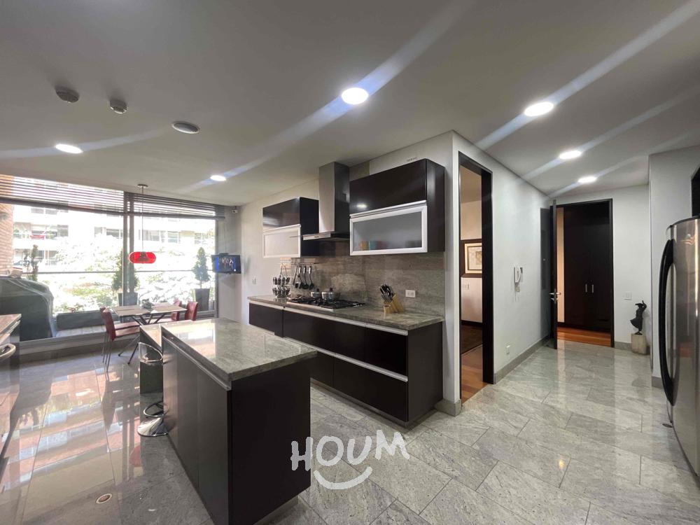 Apartamento de 3 alcobas en venta en Akie, Bogotá, 300 m² · foto 7 de 24