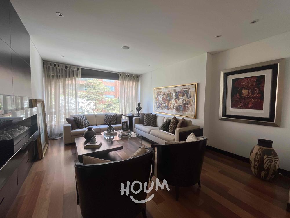 Apartamento de 3 alcobas en venta en Akie, Bogotá, 300 m² · foto 2 de 24