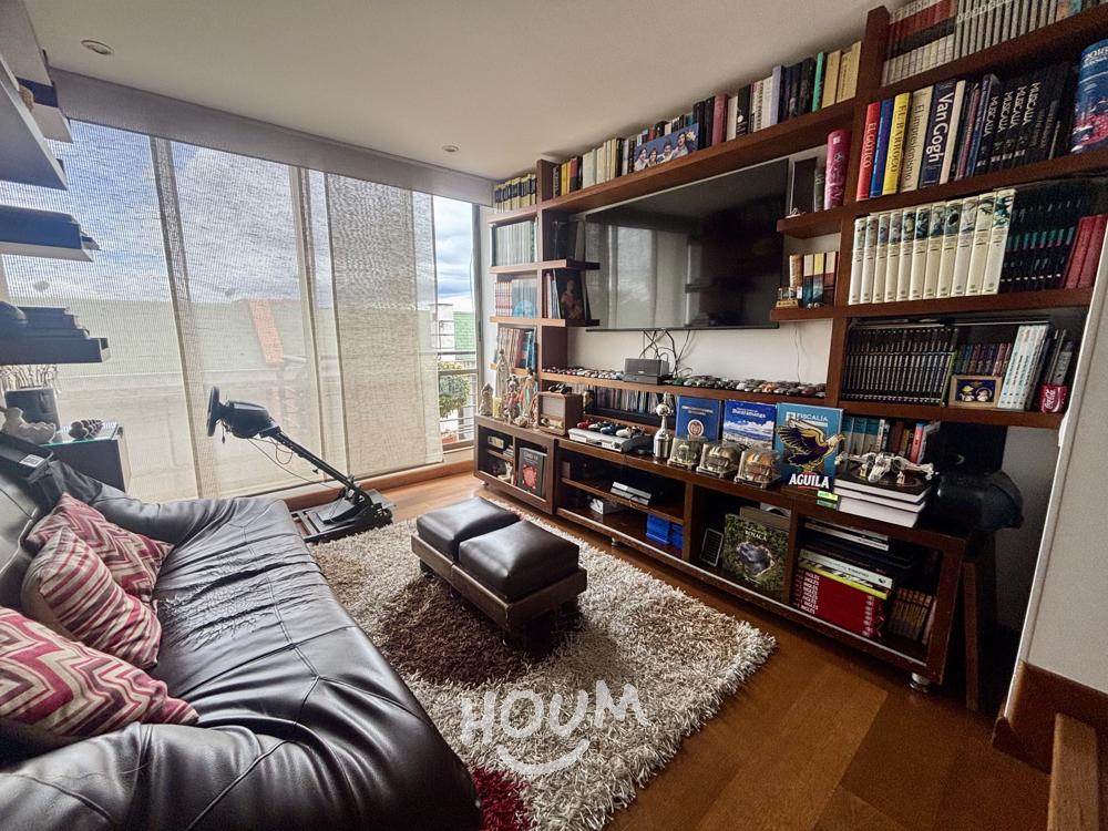 Casa de 4 alcobas en venta en Bosques De Pinos, Bogotá, 284 m² · foto 13 de 24