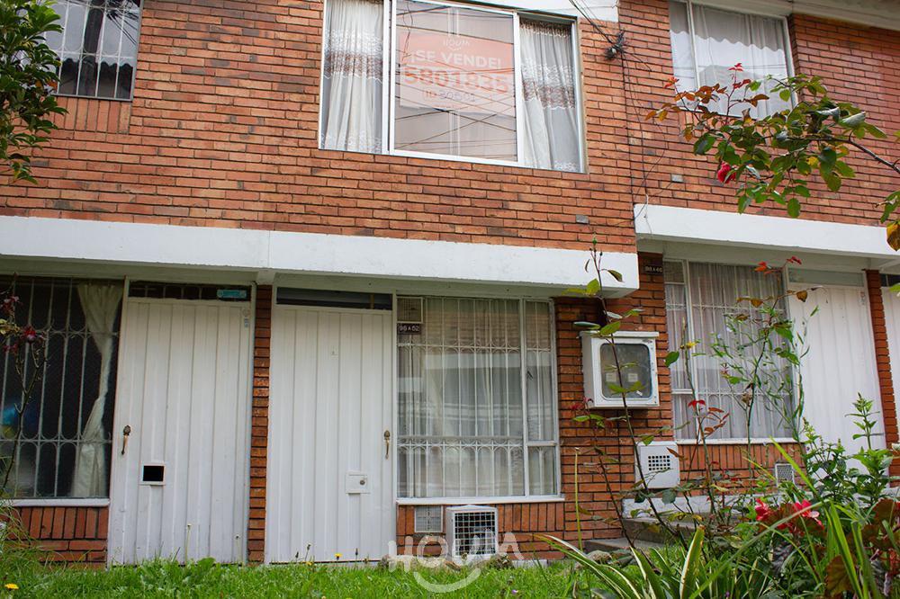 Casa en venta en El Rosal, Bogotá · foto 3 de 24