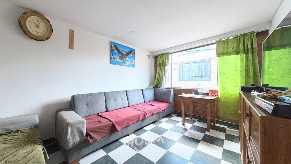 Casa de 7 alcobas en venta en San Pedro, Bogotá, 119 m² · foto 10 de 19