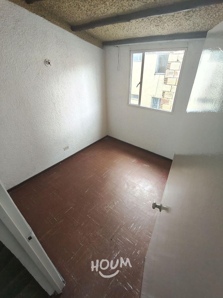 Casa en venta en Villas De Granada, Bogotá · foto 15 de 23