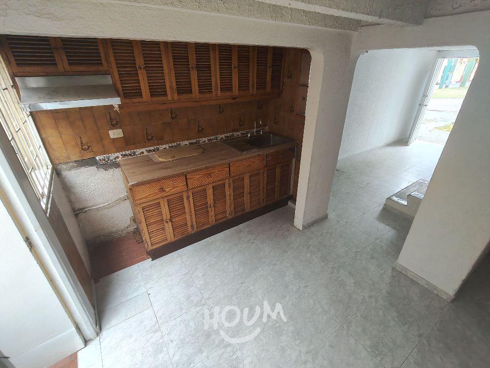 Casa en venta en Villas De Granada, Bogotá · foto 8 de 23