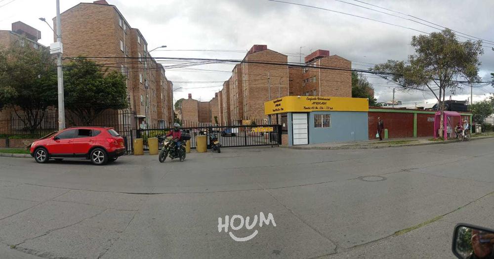 Apartamento en venta en La Candelaria, Bogotá · foto 2 de 24