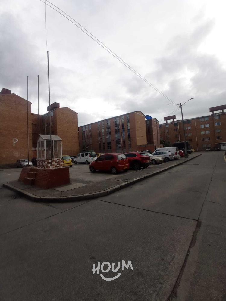 Apartamento en venta en La Candelaria, Bogotá · foto 3 de 24