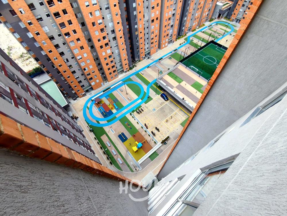 Apartamento de 2 alcobas en venta en San Façon, Bogotá, 37 m² · foto 3 de 24