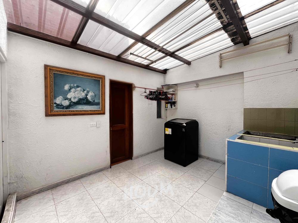 Casa en venta en La Floresta, Bogotá · foto 7 de 24