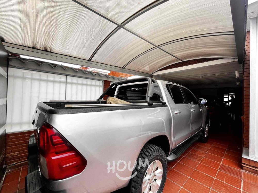 Casa en venta en La Floresta, Bogotá · foto 2 de 24