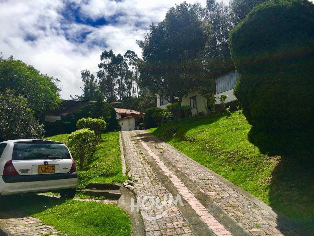 Casa de 4 alcobas en venta en El Salitre, Bogotá, 220 m² · foto 5 de 24