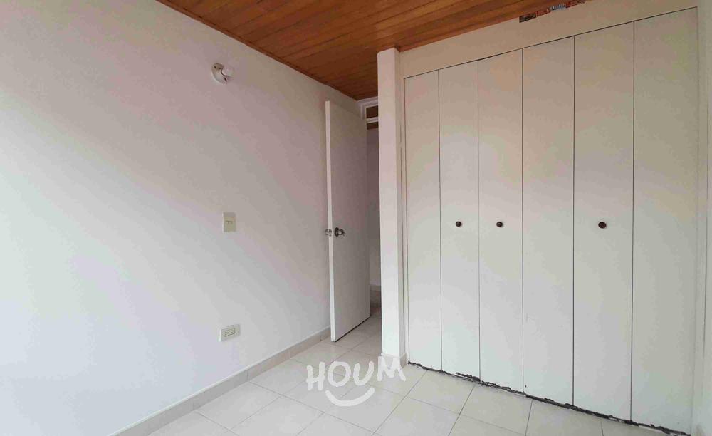 Apartamento de 3 alcobas en venta en Chaparral, Verbenal, Bogotá, 58 m² · foto 11 de 17