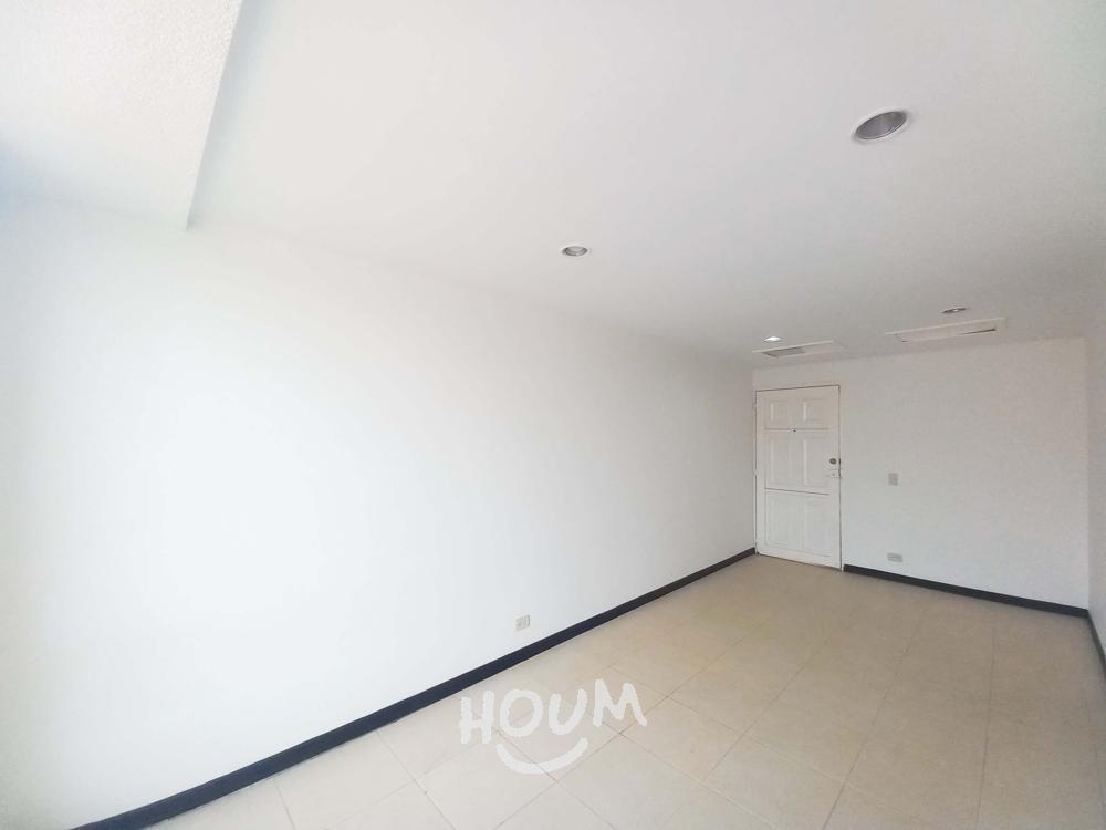 Apartamento de 3 alcobas en venta en Nueva Castilla, Bogotá, 65 m² · foto 2 de 15