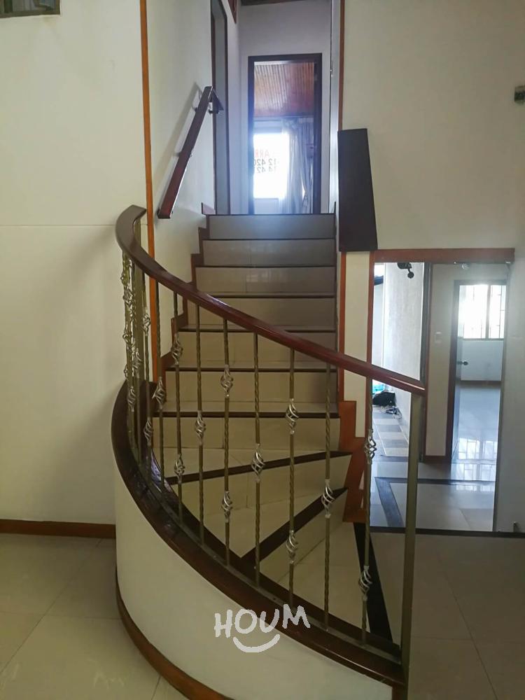 Casa de 6 alcobas en venta en Andes Norte, La Floresta, Bogotá, 300 m² · foto 6 de 24