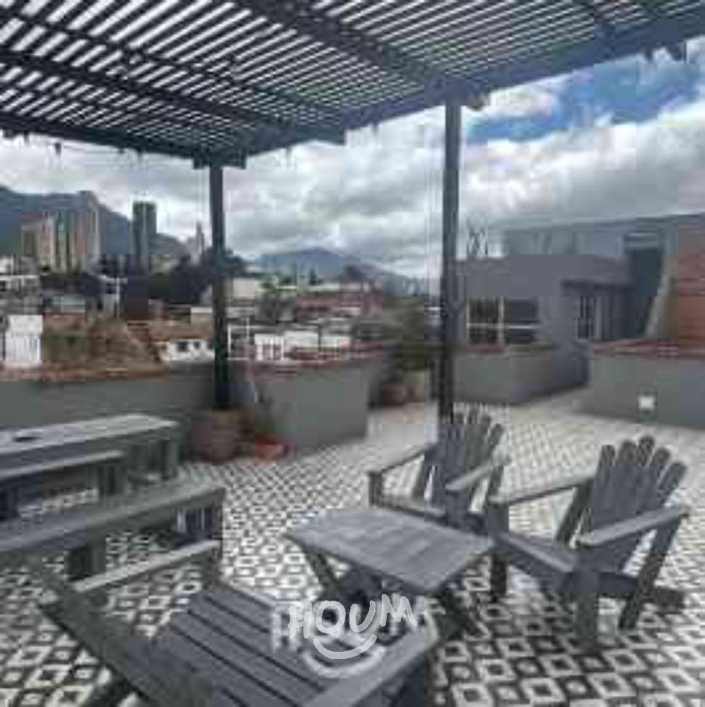 Casa de 10 alcobas en venta en Teusaquillo, Teusaquillo, Bogotá, 530 m² · foto 21 de 24