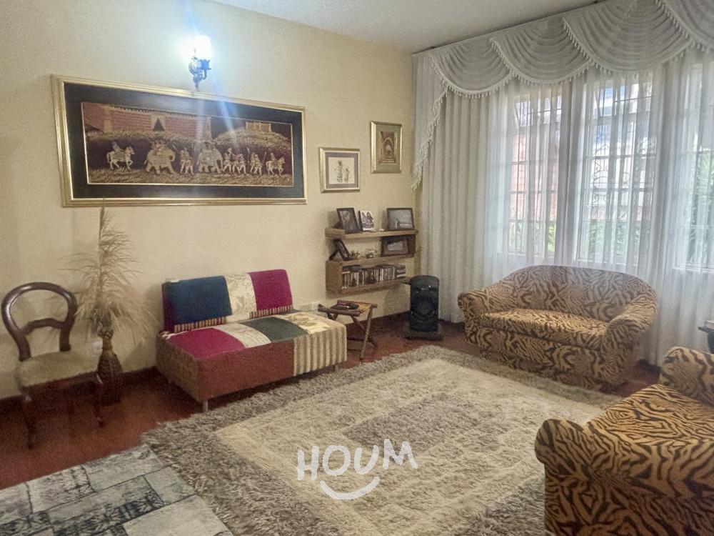 Casa de 4 alcobas en venta en El Castillo, Pardo Rubio, Bogotá, 261 m² · foto 3 de 24