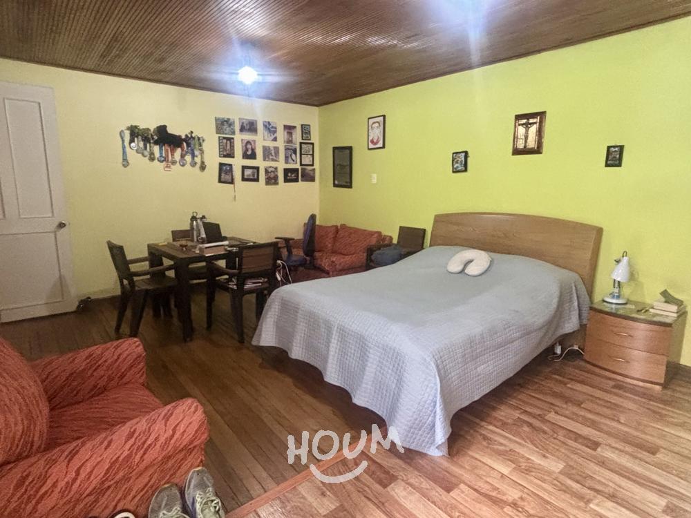 Casa de 4 alcobas en venta en El Castillo, Pardo Rubio, Bogotá, 261 m² · foto 23 de 24