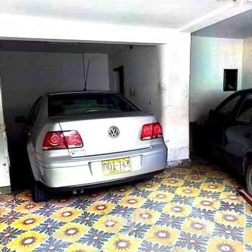 Casa de 7 alcobas en venta en Santo Domingo, Las Ferias, Bogotá, 286 m² · foto 4 de 9