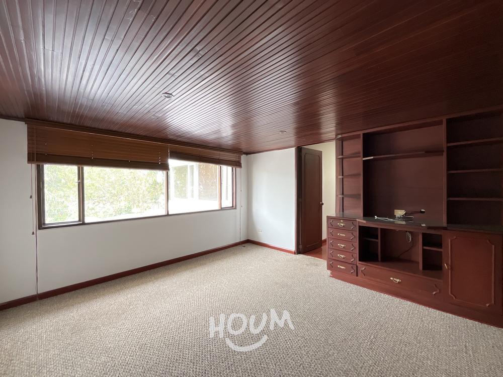 Casa de 6 alcobas en venta en Pasadena, Bogotá, 274 m² · foto 5 de 24