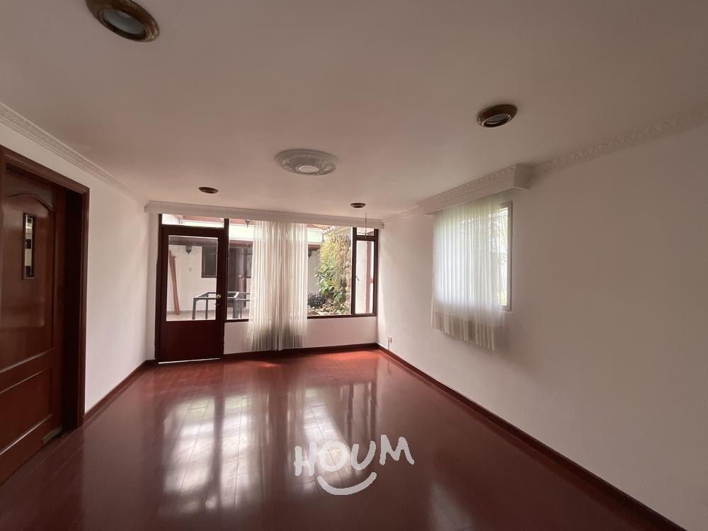 Casa de 6 alcobas en venta en Pasadena, Bogotá, 274 m² · foto 11 de 24