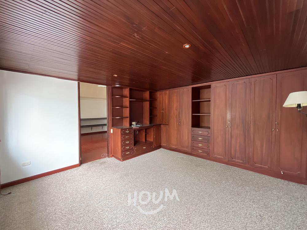 Casa de 6 alcobas en venta en Pasadena, Bogotá, 274 m² · foto 18 de 24
