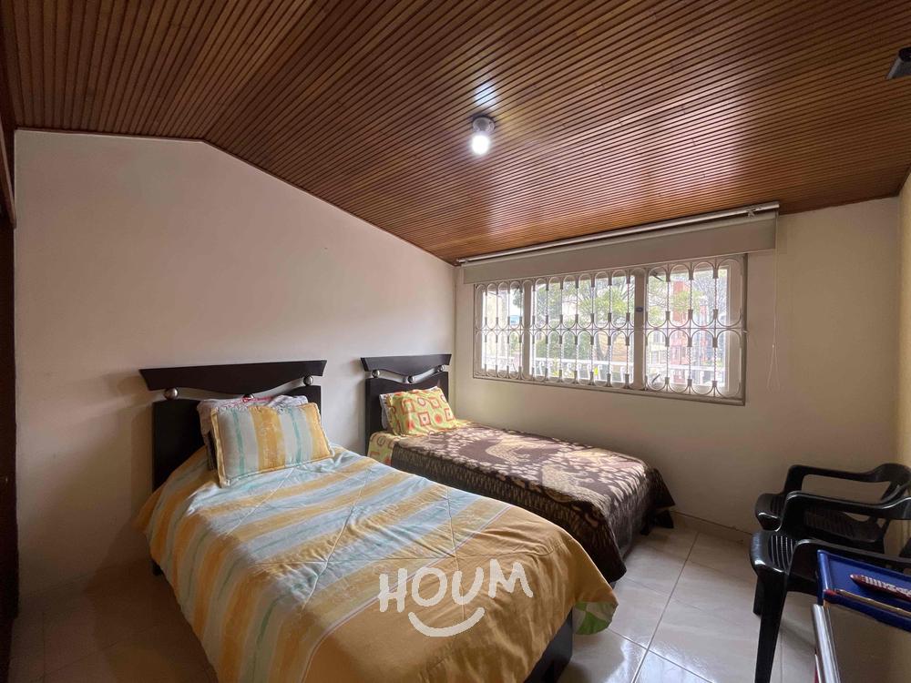 Apartamento de 3 alcobas en venta en Ciudad Berna, Bogotá, 110 m² · foto 4 de 19