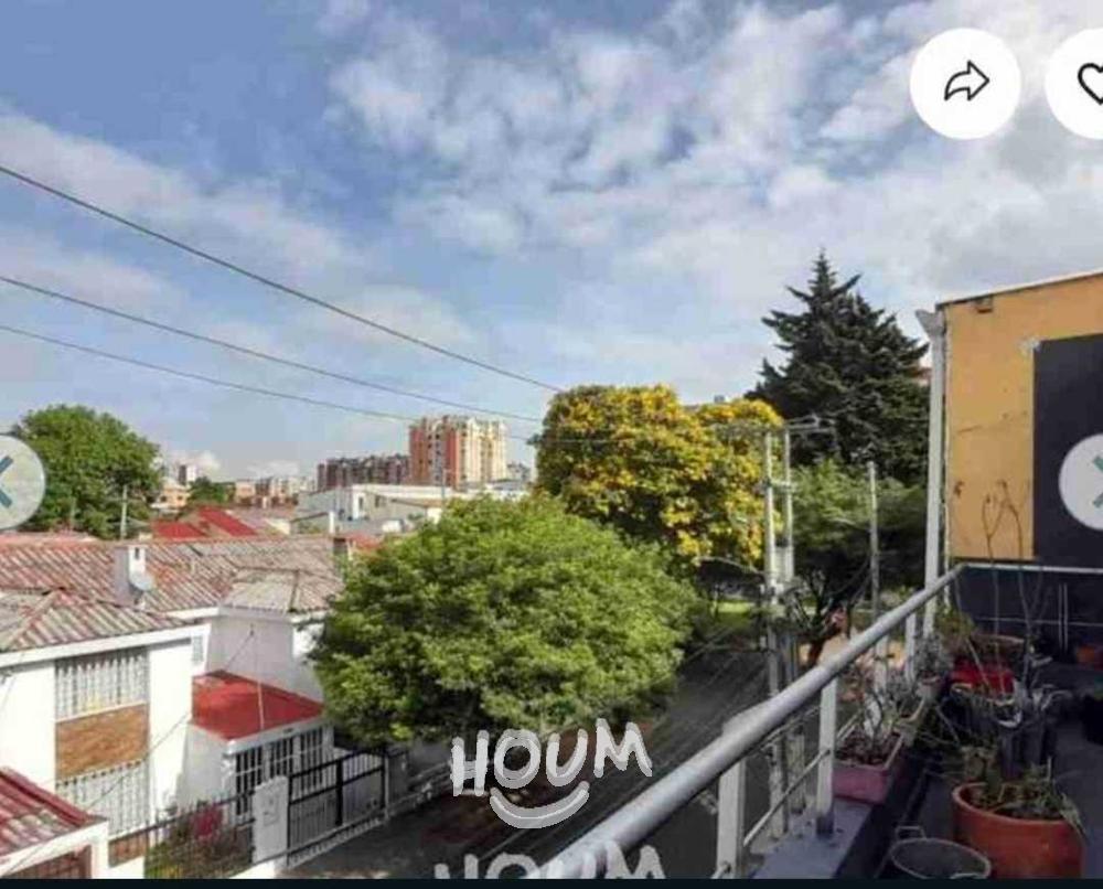 Casa de 7 alcobas en venta en Capri, Bogotá, 450 m² · foto 6 de 17