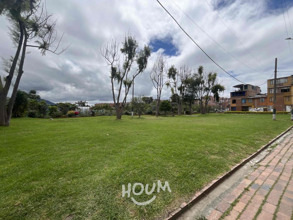 Casa en venta en Bilbao, Bogotá · foto 5 de 23