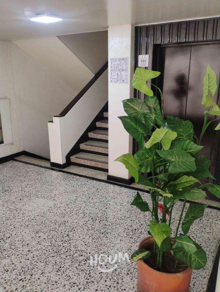 Apartamento de 1 alcoba en venta en La Porciúncula, Bogotá, 34 m² · foto 21 de 23