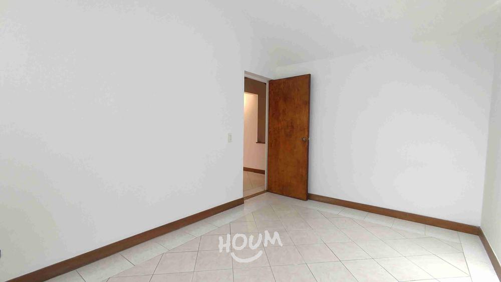 Casa de 4 alcobas en venta en Las Villas, Bogotá, 300 m² · foto 19 de 24