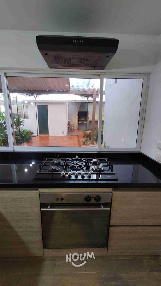 Casa de 4 alcobas en venta en Las Villas, Bogotá, 300 m² · foto 11 de 24