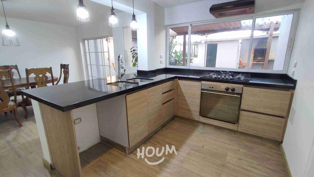 Casa de 4 alcobas en venta en Las Villas, Bogotá, 300 m² · foto 10 de 24