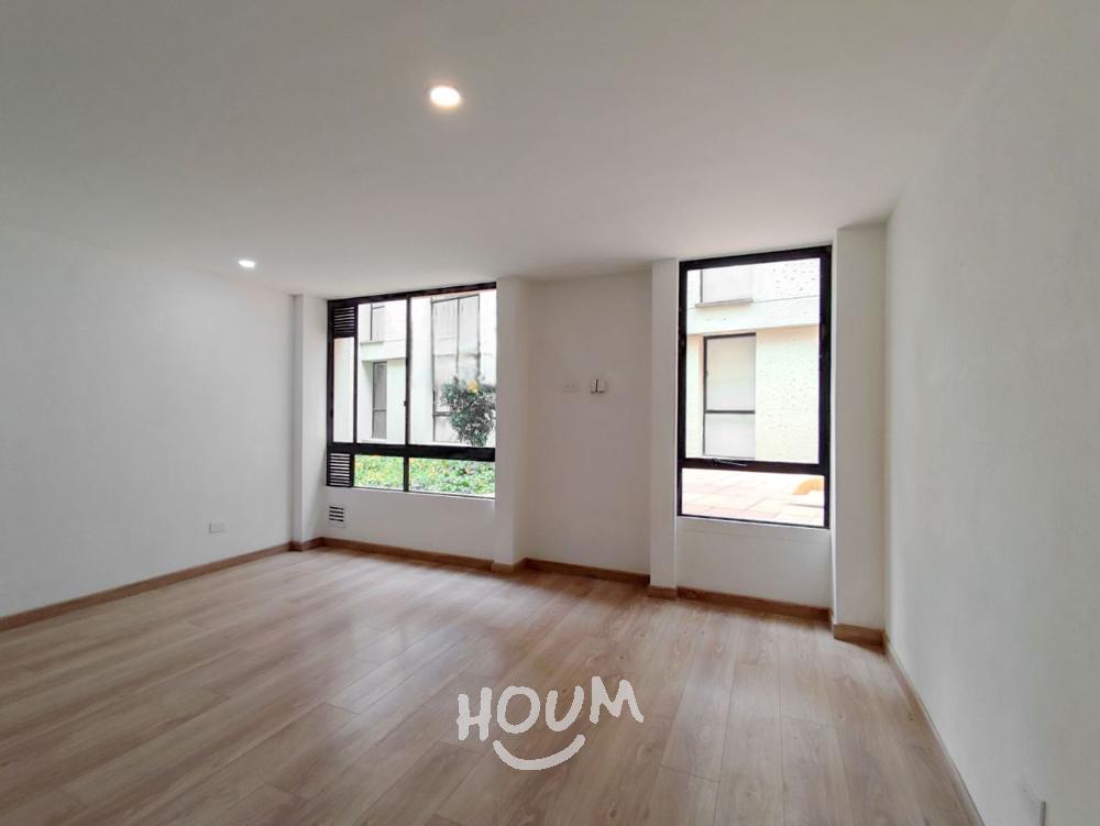 Apartamento de 1 alcoba en venta en Belen, Bogotá, 33 m² · foto 2 de 24