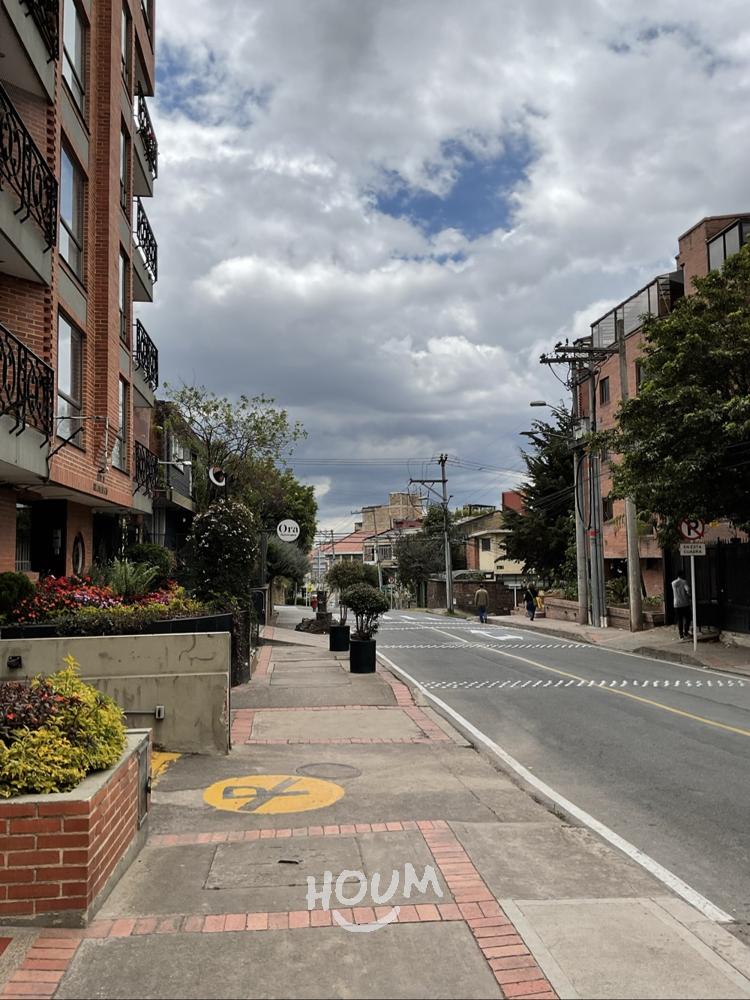 Apartamento de 1 alcoba en venta en La Salle, Bogotá, 44 m² · foto 3 de 24
