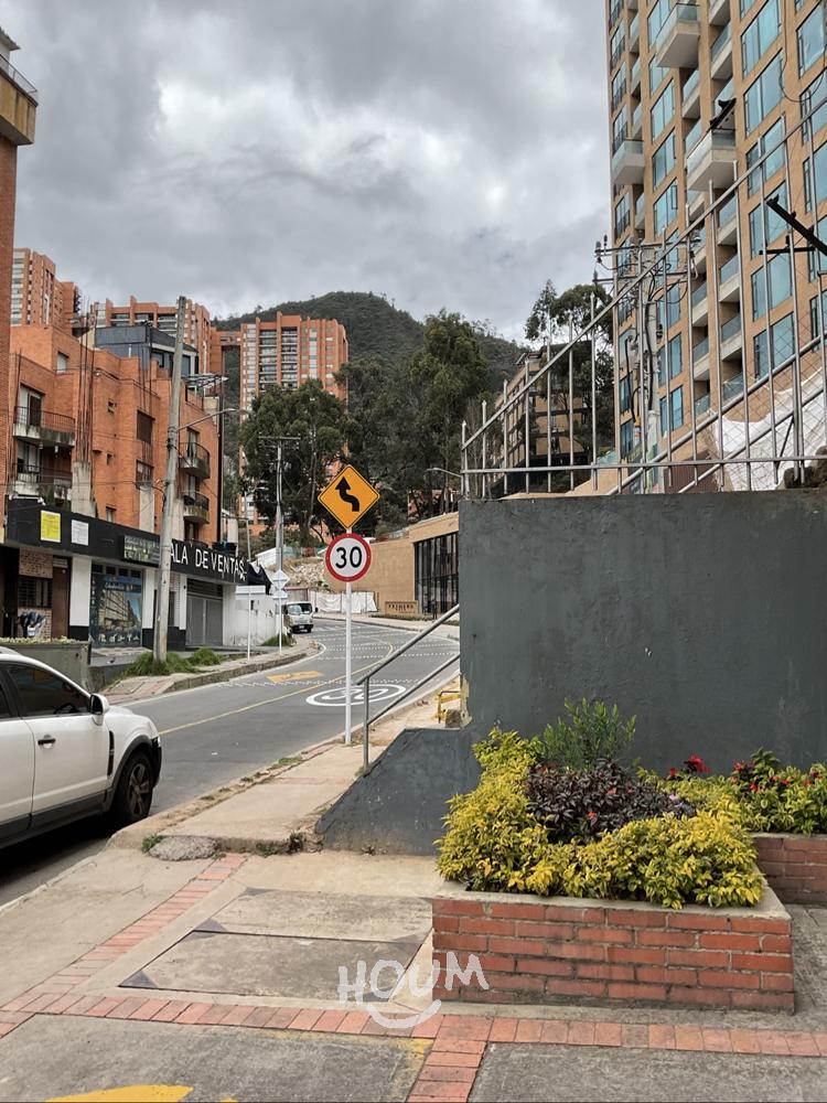Apartamento de 1 alcoba en venta en La Salle, Bogotá, 44 m² · foto 4 de 24