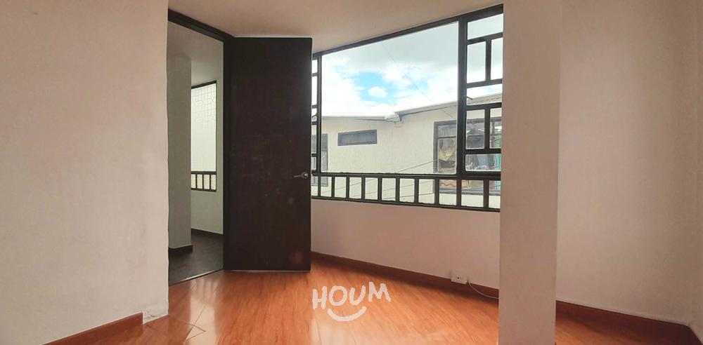 Casa de 4 alcobas en venta en Parroquia Verbo Divino, Bogotá, 70 m² · foto 17 de 24