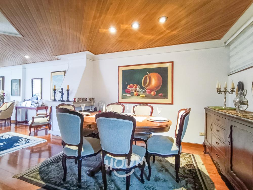 Apartamento de 3 alcobas en venta en Santa Barbara Central, Bogotá, 130 m² · foto 4 de 24
