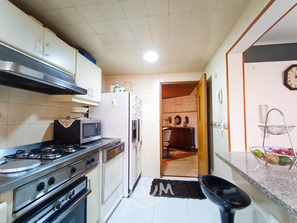 Apartamento de 3 alcobas en venta en Santa Barbara Central, Bogotá, 130 m² · foto 14 de 24
