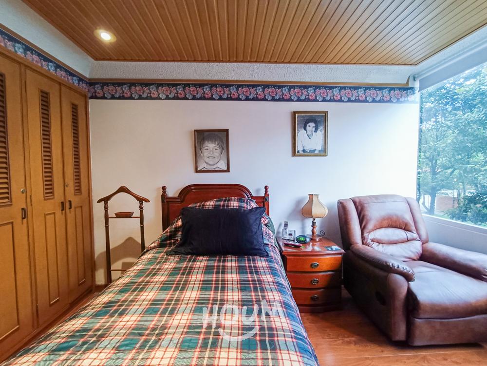 Apartamento de 3 alcobas en venta en Santa Barbara Central, Bogotá, 130 m² · foto 23 de 24