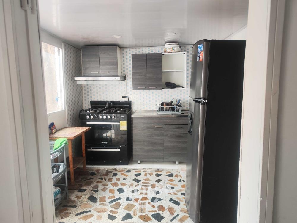 Casa de 6 alcobas en venta en La Bonanza, Las Ferias, Bogotá, 180 m² · foto 22 de 24