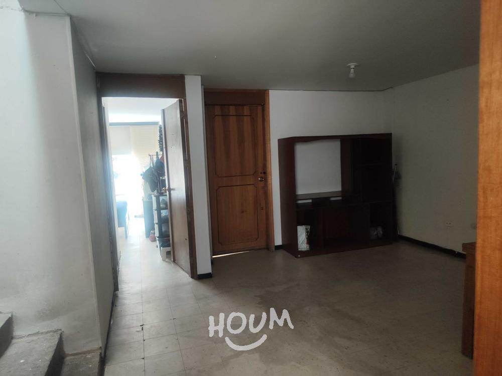 Casa de 6 alcobas en venta en La Bonanza, Las Ferias, Bogotá, 180 m² · foto 14 de 24
