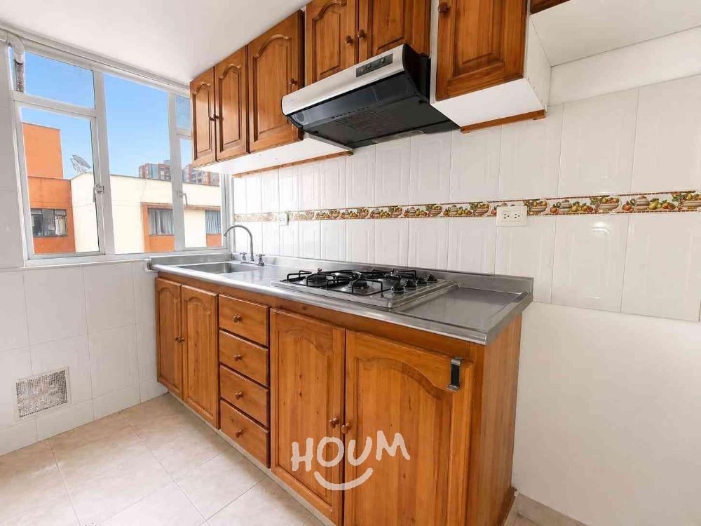 Apartamento de 3 alcobas en venta en Parques De Capri, Bogotá, 64 m² · foto 2 de 6
