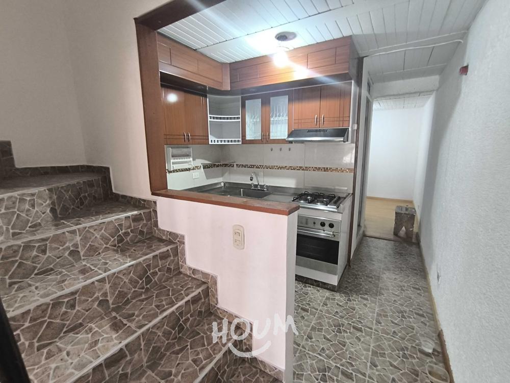 Casa en venta en Potrerillos, Bogotá · foto 8 de 24