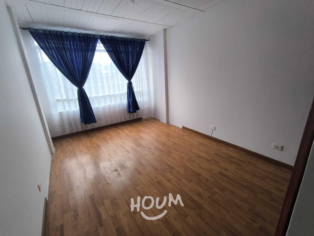 Casa en venta en Potrerillos, Bogotá · foto 2 de 24