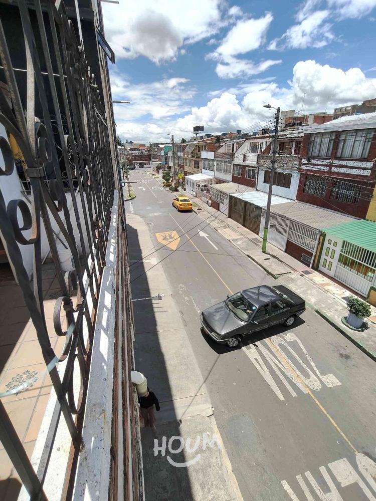 Casa de 3 alcobas en venta en La Clarita, Bogotá, 396 m² · foto 16 de 19