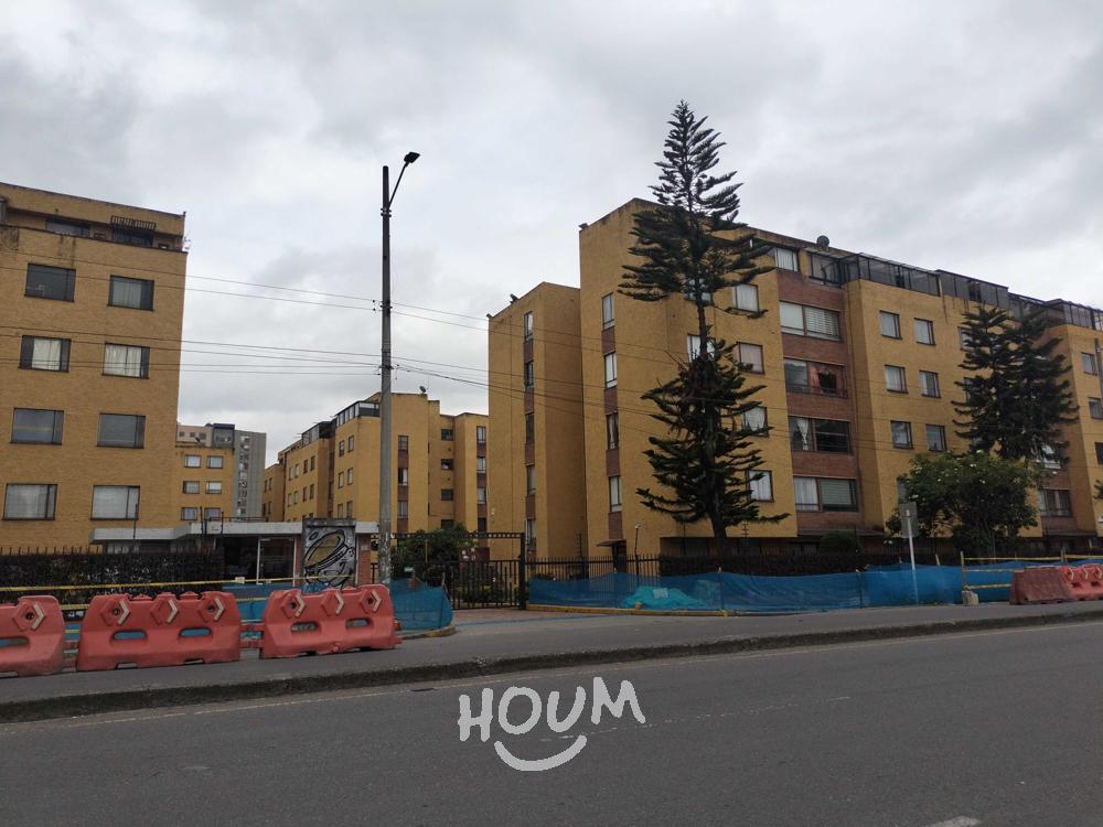 Apartamento de 3 alcobas en venta en Prado Jardin, Bogotá, 55 m² · foto 3 de 18