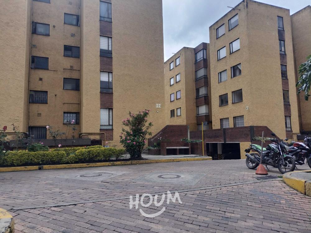 Apartamento de 3 alcobas en venta en Prado Jardin, Bogotá, 55 m² · foto 2 de 18