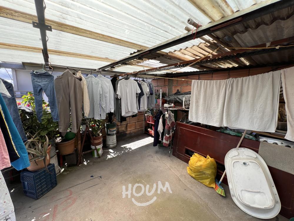 Casa de 6 alcobas en venta en Patio Bonito, Bogotá, 240 m² · foto 19 de 24