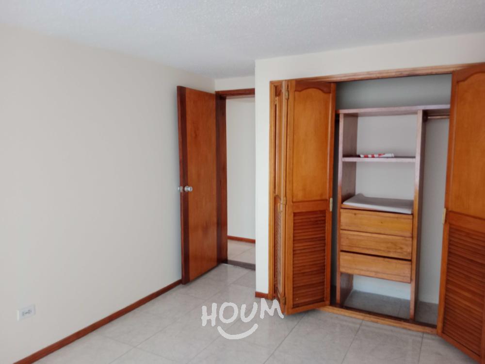 Apartamento en venta en San Felipe, Bogotá · foto 7 de 17