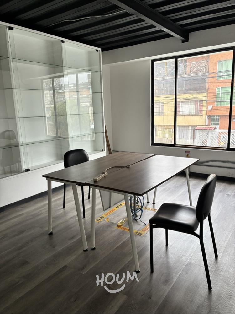 Casa de 5 alcobas en venta en Vergel, Bogotá, 220 m² · foto 23 de 24
