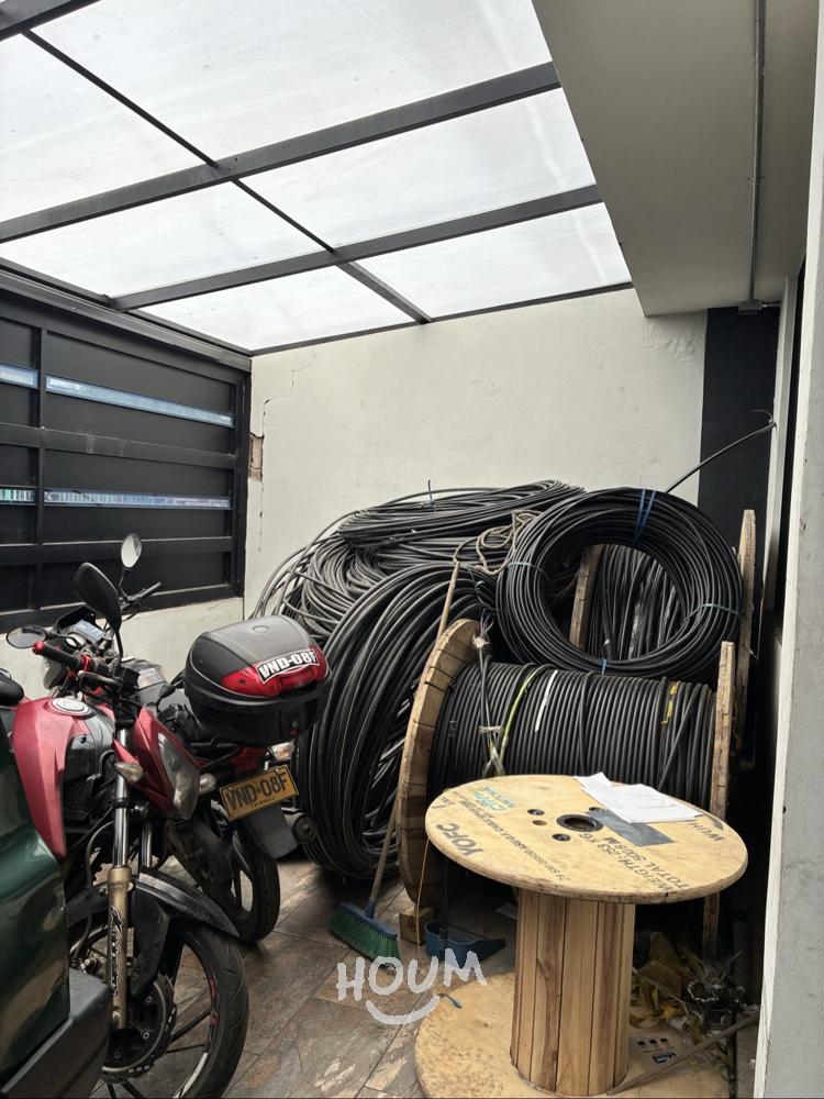 Casa de 5 alcobas en venta en Vergel, Bogotá, 220 m² · foto 6 de 24