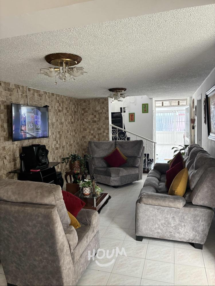 Casa de 3 alcobas en venta en Quiroga, Bogotá, 238 m² · foto 20 de 24